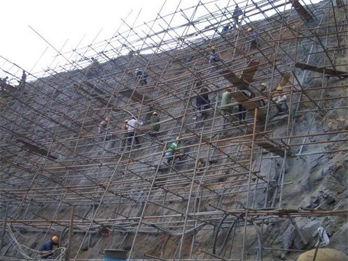 金平公路桩基检测